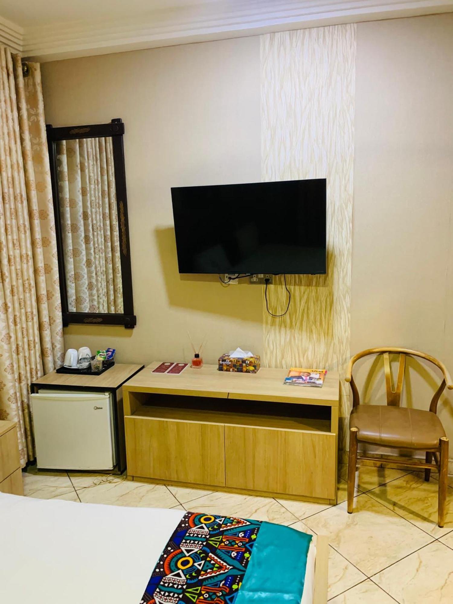 Bays Lodge, Accra Ngoại thất bức ảnh